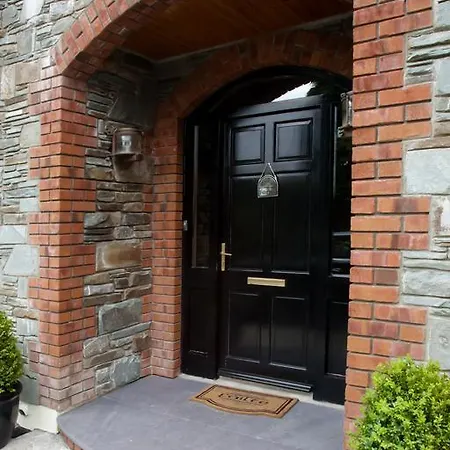 度假居 Manor House